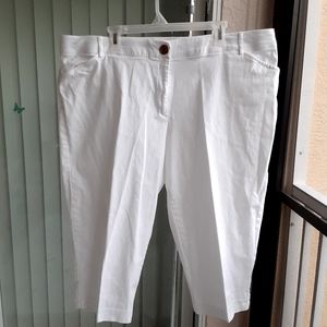 Counterparts White Denim Stretch Crops, Size 24W